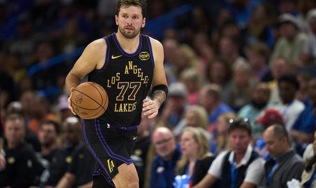 虎扑电竞官方网站-NBA｜常规赛结束，东契奇荣膺得分王但却无缘MVP评选