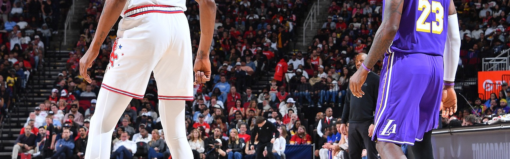 虎扑电竞官方入口-东里场均56.8分13.8助！湖人真正意义残阵 湖火实力对比几几开？