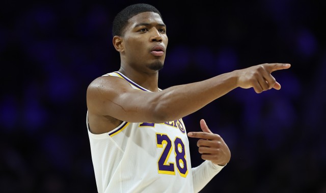 虎扑电竞官方网站-八村塁：东里缺阵后 我们的战术打法有变化 我们都清楚各自的角色